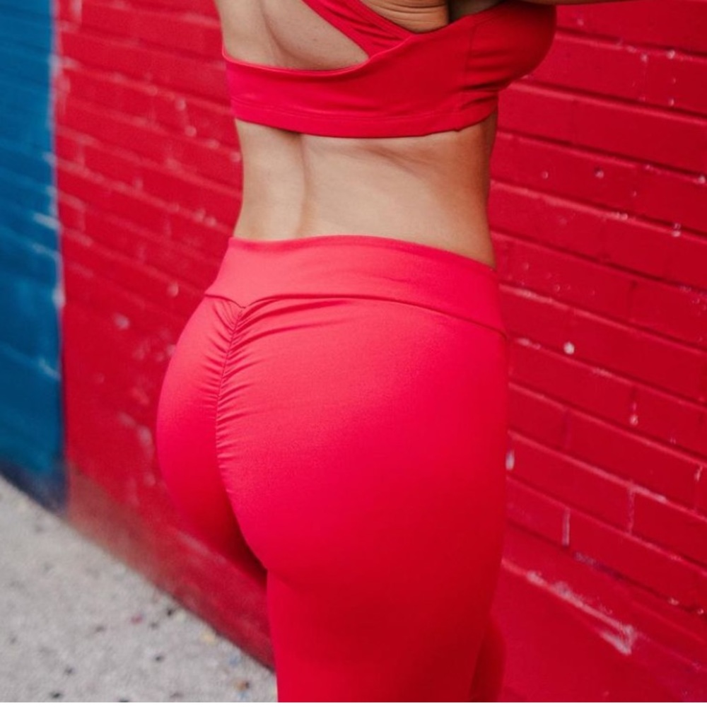 Celestial Bodies Scrunch Booty Workout Pants